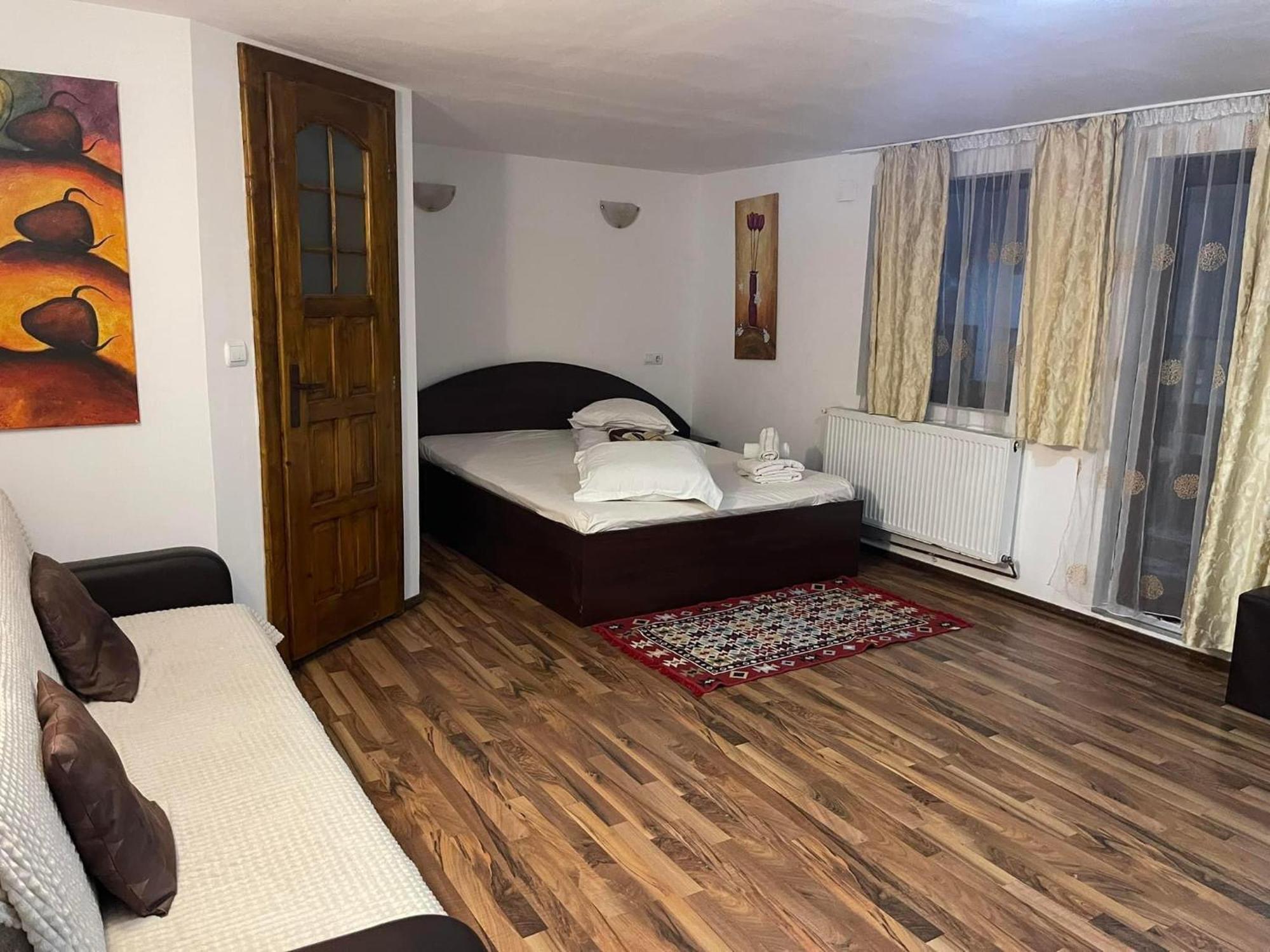 Готель Casa Maria Moieciu C Моєчу-де-Сус Екстер'єр фото